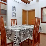 Apartament By The Sea Klenovica, Novi Vinodolski - 5580 *