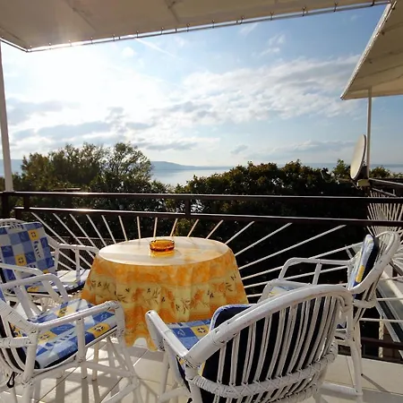 By The Sea - Novi Vinodolski - 5580 *