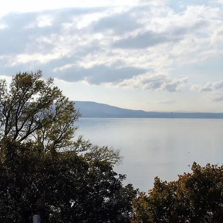 Lägenhet By The Sea - Novi Vinodolski - 5580 Klenovica