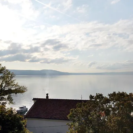 Lägenhet By The Sea - Novi Vinodolski - 5580 *