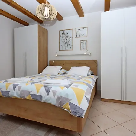 By The Sea Klenovica, Novi Vinodolski - 5580 Apartament Klenovica